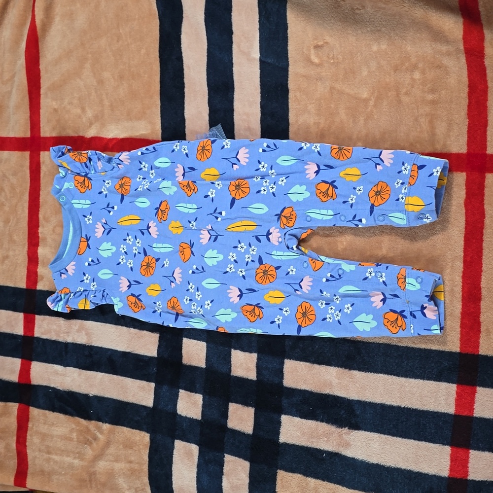 Cat & Jack Tutu Romper. Size: 3-6 months.